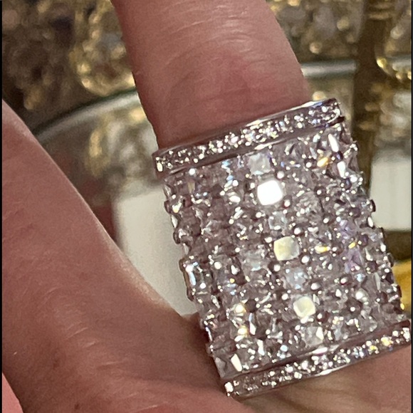 🌟🌟Hearts & Bling Signature Ring! CZs up to Knuckle Silver Ring-Iced Out Bling! - Picture 7 of 7